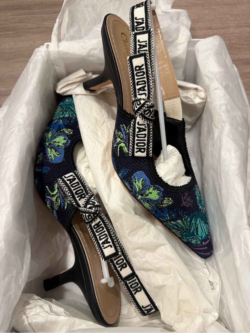 Dior slingback 1000% authentic 38